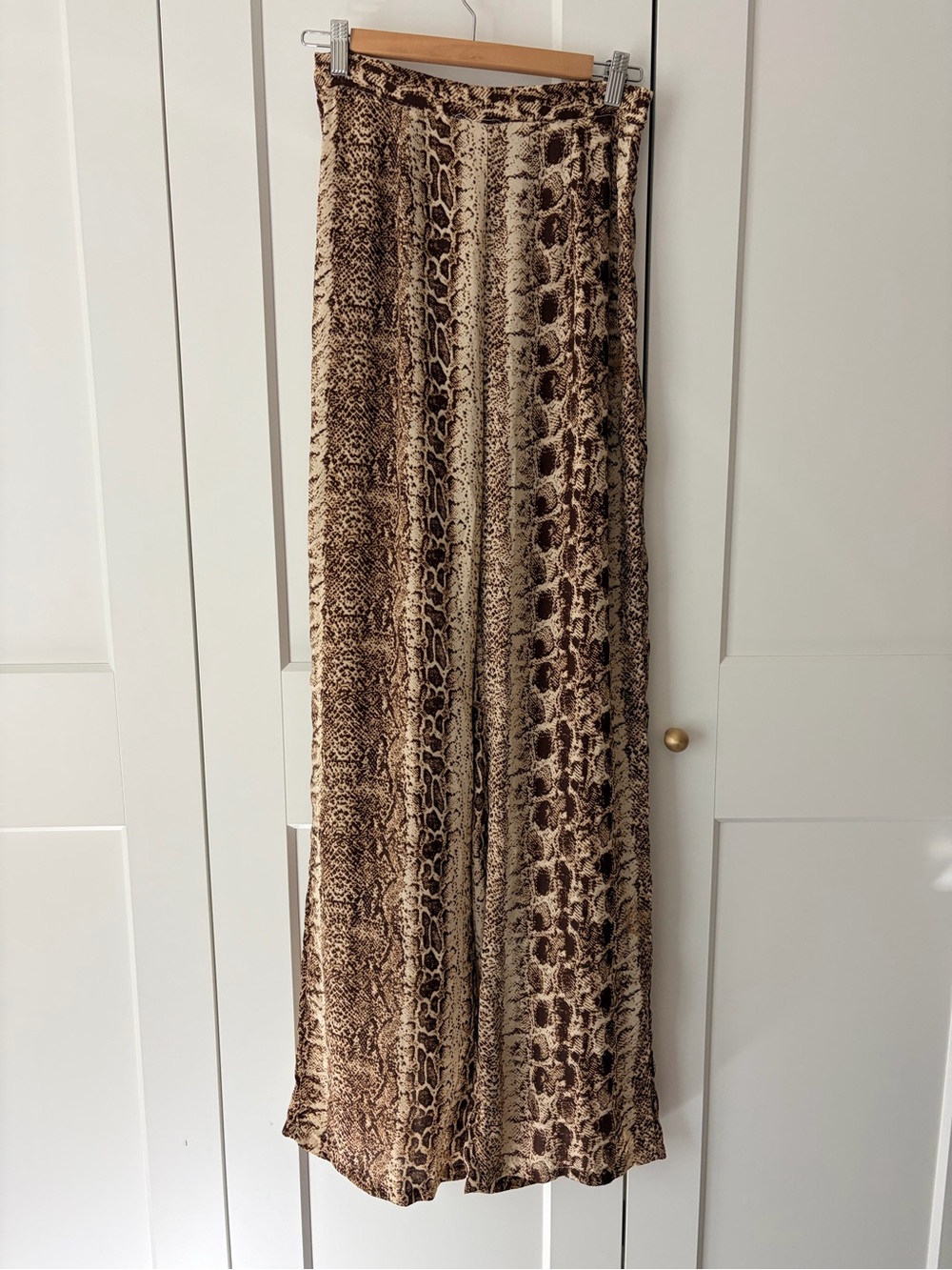 PrettyLittleThing Brown Snake-Print Wide Leg Pants | 6